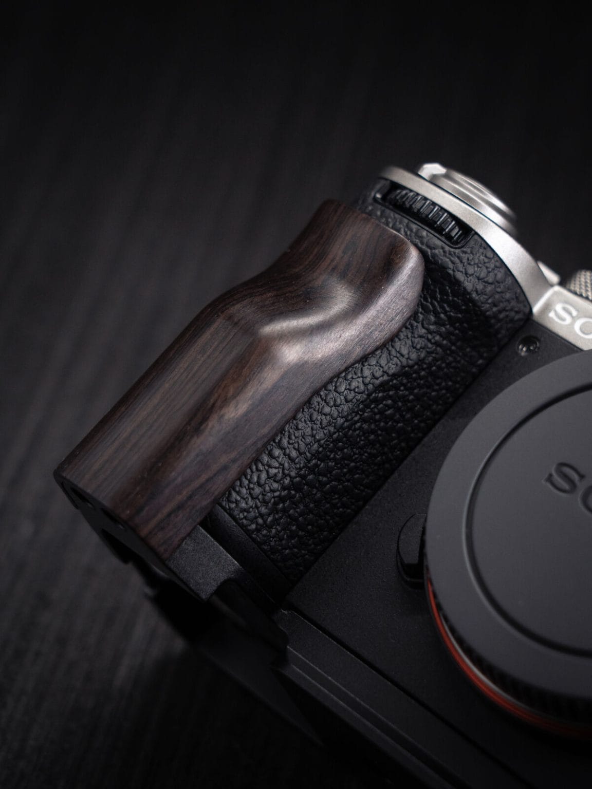 กริป Sony A7CII A7CR Hand Grip จาก MostTap - CamGadgetWorld